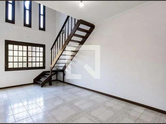 Casa aluguel em Guarujá, Porto Alegre