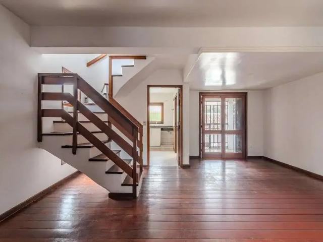 Casa aluguel em Região Geográfica Imediata de Porto Alegre, Região Metropolitana de Porto Alegre
