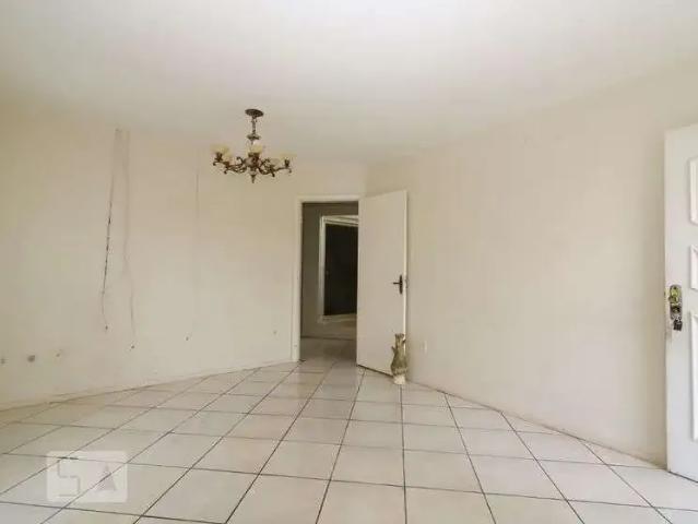 Casa aluguel em Região Geográfica Imediata de Porto Alegre, Região Metropolitana de Porto Alegre