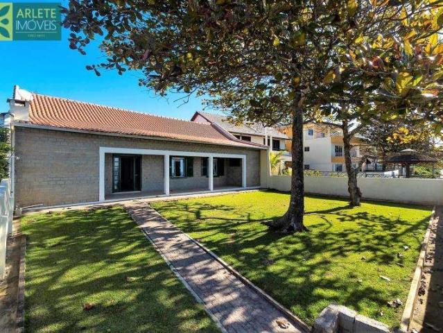 Casa aluguel em Porto Belo, Loteamento Jardim Arco Íris