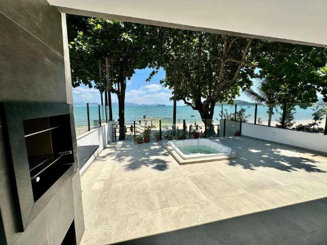 Casa aluguel em Porto Belo, Centro