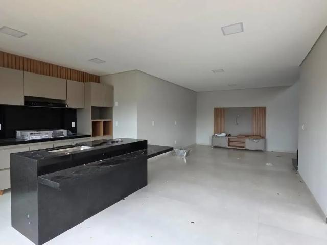 Casa aluguel em Região Geográfica Imediata de Pouso Alegre, Pouso Alegre