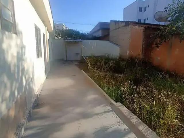 Casa aluguel em Região Geográfica Imediata de Pouso Alegre, Pouso Alegre
