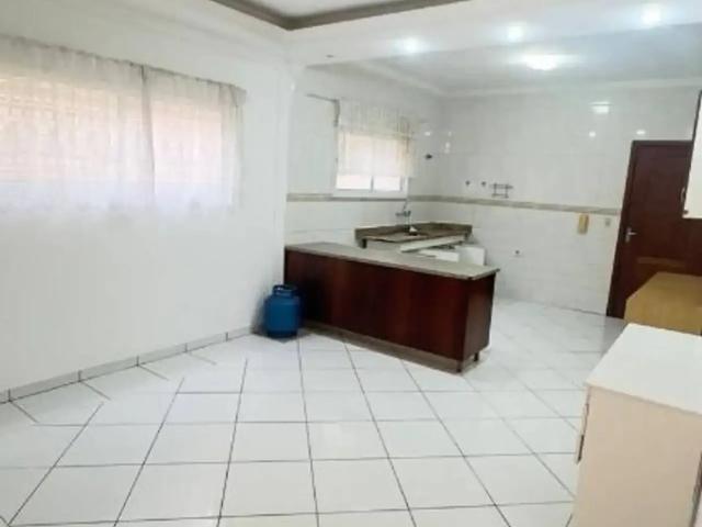 Casa aluguel em Região Imediata de Santos, Região Metropolitana da Baixada Santista