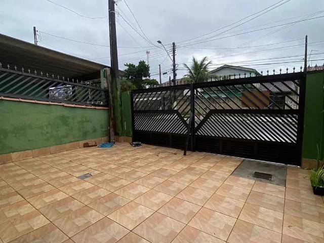 Casa aluguel em Praia Grande, Região Geográfica Intermediária de São Paulo