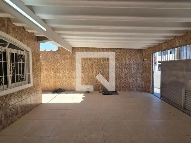 Casa aluguel em Região Imediata de Santos, Região Metropolitana da Baixada Santista