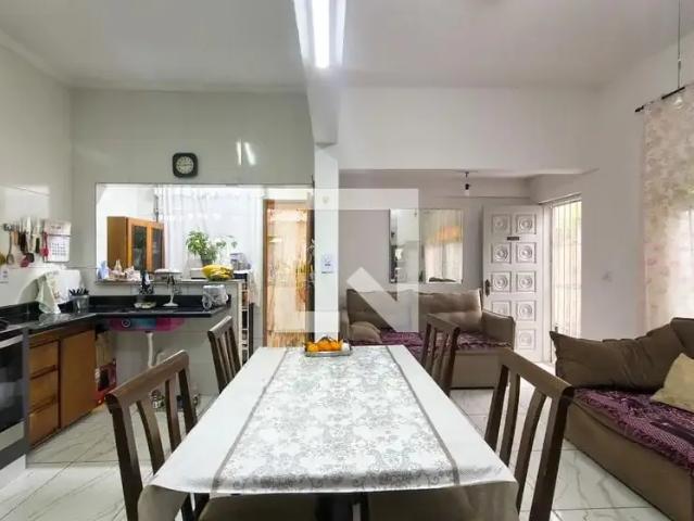 Casa aluguel em Praia Grande