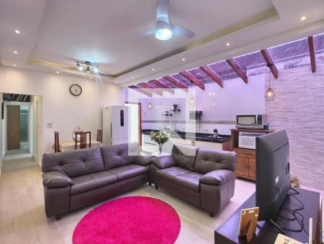 Casa aluguel em Região Imediata de Santos, Região Metropolitana da Baixada Santista