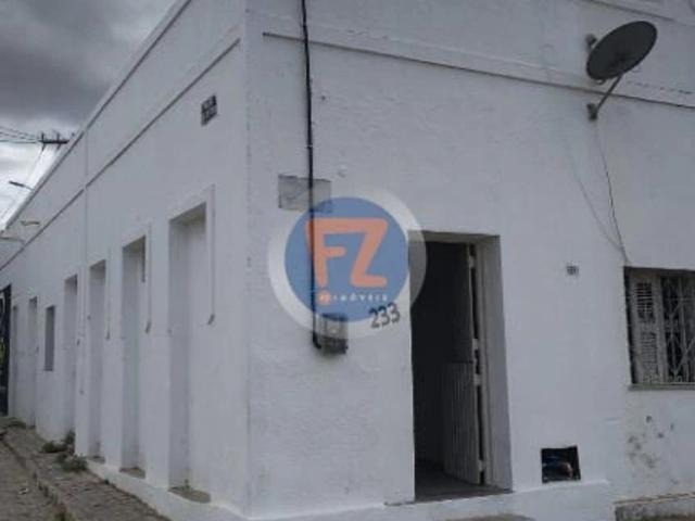 Casa aluguel em Quixeramobim, Região Geográfica Intermediária de Quixadá