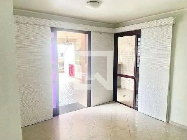 Casa aluguel em Região Geográfica Imediata do Rio de Janeiro, Região Metropolitana do Rio de Janeiro