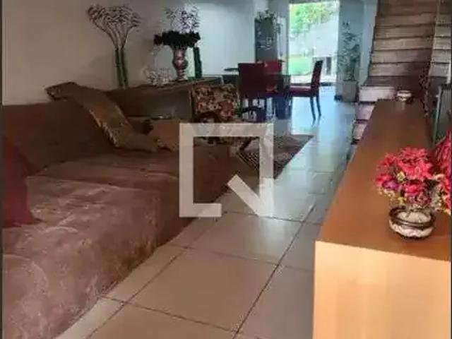 Casa aluguel em Região Geográfica Imediata do Rio de Janeiro, Região Metropolitana do Rio de Janeiro