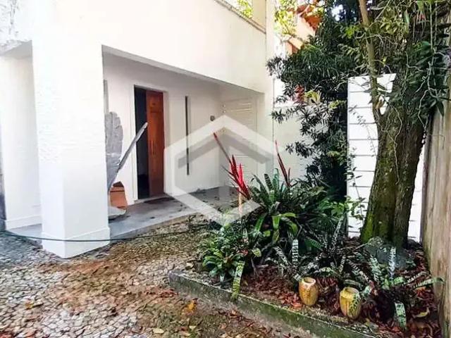 Casa aluguel em Região Geográfica Imediata do Rio de Janeiro, Região Metropolitana do Rio de Janeiro