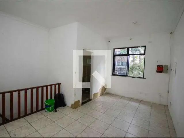 Casa aluguel em Região Geográfica Imediata do Rio de Janeiro, Região Metropolitana do Rio de Janeiro