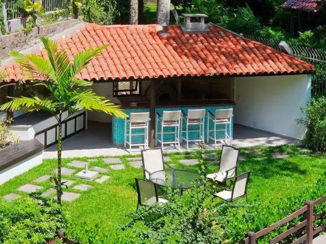 Casa aluguel em Região Geográfica Imediata do Rio de Janeiro, Região Metropolitana do Rio de Janeiro