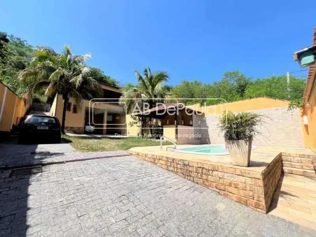 Casa aluguel em Região Geográfica Imediata do Rio de Janeiro, Região Metropolitana do Rio de Janeiro