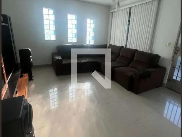 Casa aluguel em Região Geográfica Imediata do Rio de Janeiro, Região Metropolitana do Rio de Janeiro