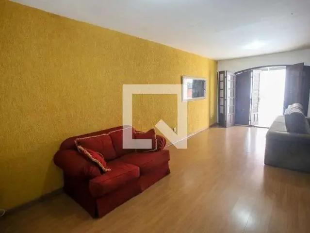 Casa aluguel em Região Geográfica Imediata do Rio de Janeiro, Região Metropolitana do Rio de Janeiro