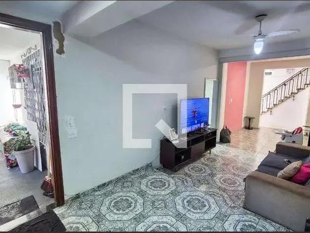 Casa aluguel em Região Geográfica Imediata do Rio de Janeiro, Região Metropolitana do Rio de Janeiro