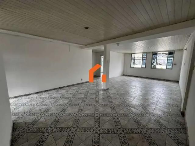 Casa aluguel em Região Geográfica Imediata do Rio de Janeiro, Região Metropolitana do Rio de Janeiro