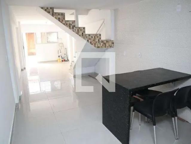 Casa aluguel em Região Geográfica Imediata do Rio de Janeiro, Região Metropolitana do Rio de Janeiro