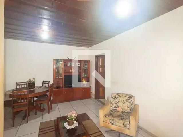 Casa aluguel em Região Geográfica Imediata do Rio de Janeiro, Região Metropolitana do Rio de Janeiro
