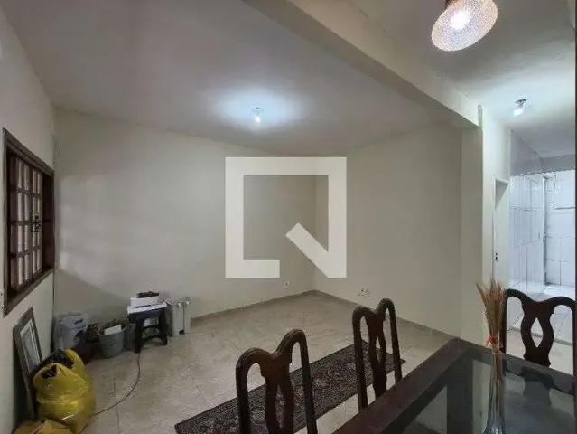 Casa aluguel em Região Geográfica Imediata do Rio de Janeiro, Região Metropolitana do Rio de Janeiro