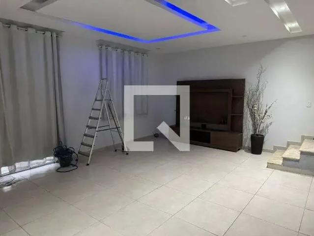 Casa aluguel em Região Geográfica Imediata do Rio de Janeiro, Região Metropolitana do Rio de Janeiro