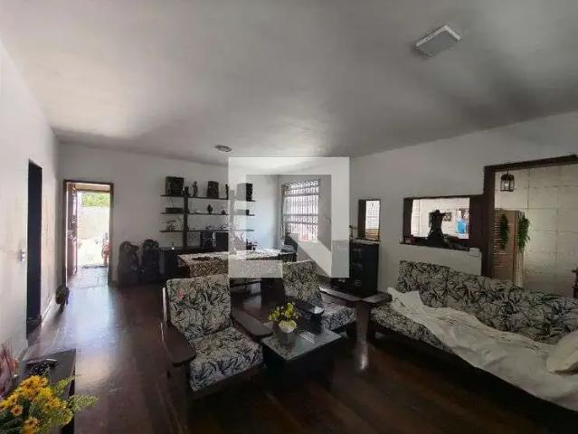 Casa aluguel em Região Geográfica Imediata do Rio de Janeiro, Região Metropolitana do Rio de Janeiro