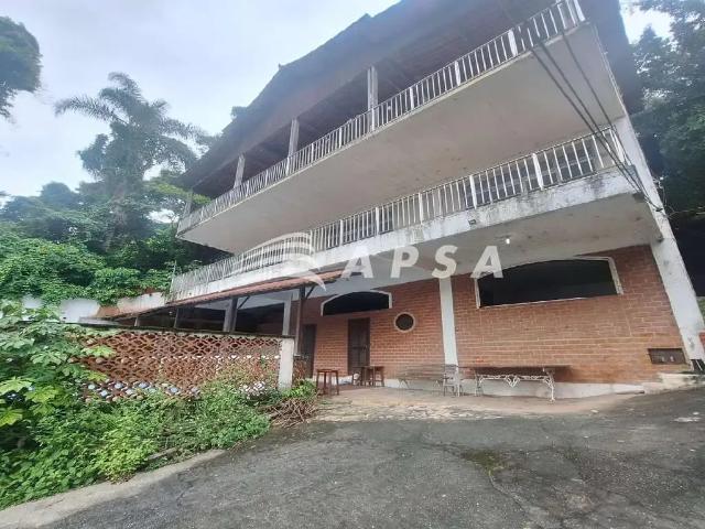 Casa aluguel em Região Geográfica Imediata do Rio de Janeiro, Região Metropolitana do Rio de Janeiro