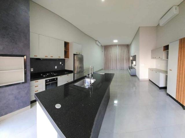 Casa aluguel em Loteamento Jambalaia, Rondonópolis