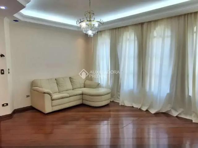 Casa aluguel em Região Imediata de São Paulo, Região Metropolitana de São Paulo
