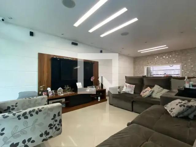 Casa aluguel em Região Imediata de São Paulo, Região Metropolitana de São Paulo