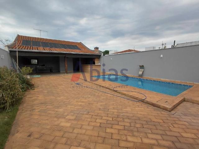 Casa aluguel em São Carlos