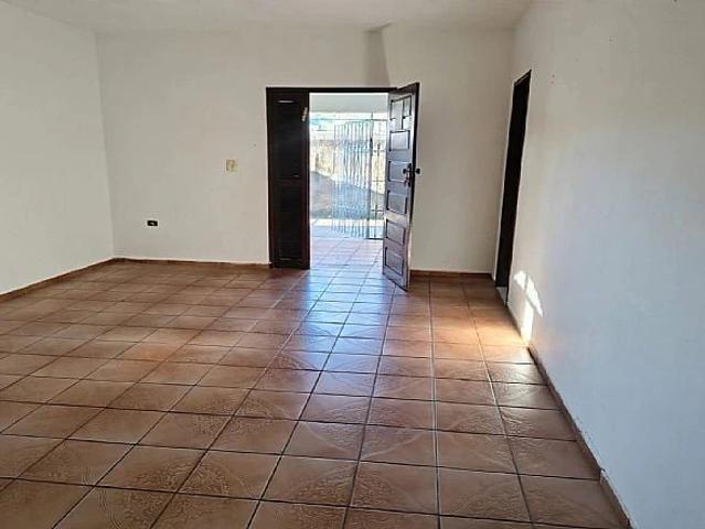 Casa aluguel em São Gonçalo do Amarante, Região Geográfica Intermediária de Natal
