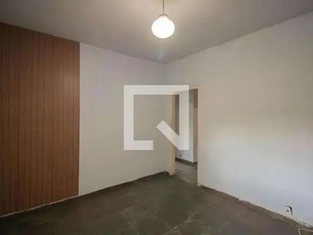 Casa aluguel em Região Geográfica Imediata do Rio de Janeiro, Região Metropolitana do Rio de Janeiro