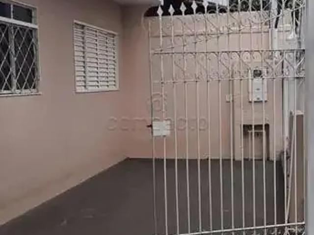 Casa aluguel em Região Imediata de São José do Rio Preto, Região Metropolitana de São José do Rio Preto