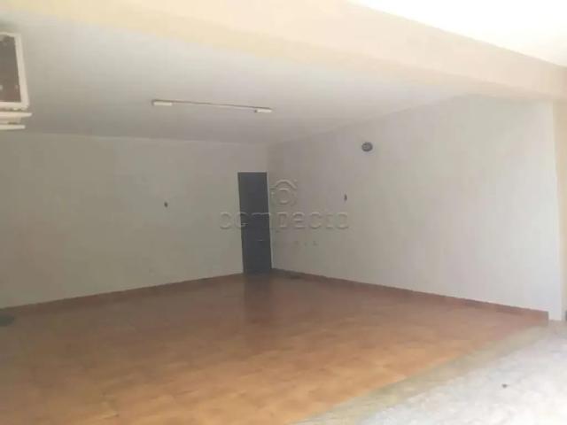 Casa aluguel em Região Imediata de São José do Rio Preto, Região Metropolitana de São José do Rio Preto