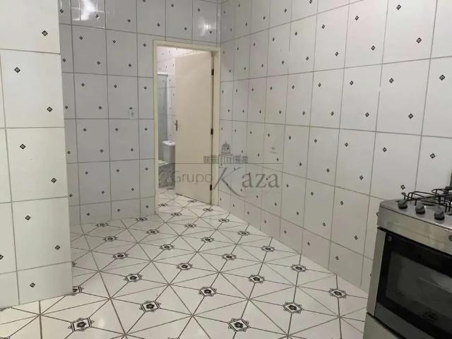 Casa aluguel em Região Imediata de São José dos Campos, Região Metropolitana do Vale do Paraíba e Litoral Norte