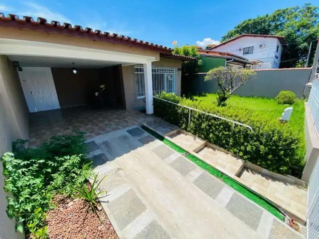 Casa aluguel em Região Imediata de São José dos Campos, Região Metropolitana do Vale do Paraíba e Litoral Norte