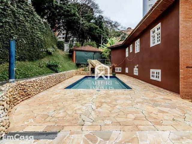 Casa aluguel em Região Imediata de São José dos Campos, Região Metropolitana do Vale do Paraíba e Litoral Norte