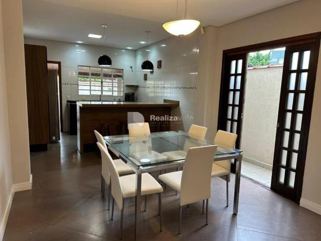 Casa aluguel em Região Imediata de São José dos Campos, Região Metropolitana do Vale do Paraíba e Litoral Norte