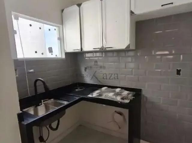 Casa aluguel em Região Imediata de São José dos Campos, Região Metropolitana do Vale do Paraíba e Litoral Norte