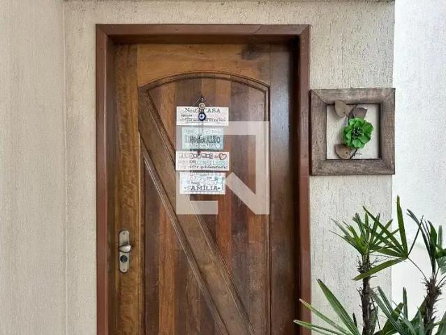 Casa aluguel em Região Imediata de São José dos Campos, Região Metropolitana do Vale do Paraíba e Litoral Norte