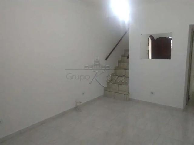 Casa aluguel em Região Imediata de São José dos Campos, Região Metropolitana do Vale do Paraíba e Litoral Norte