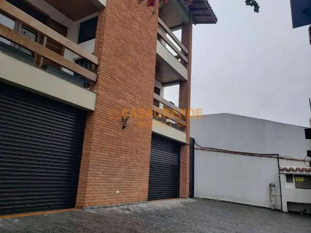 Casa aluguel em Região Imediata de São José dos Campos, Região Metropolitana do Vale do Paraíba e Litoral Norte