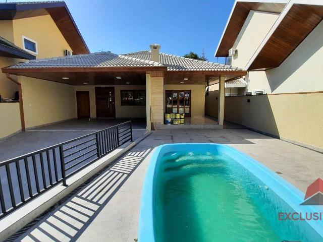 Casa aluguel em Região Imediata de São José dos Campos, Região Metropolitana do Vale do Paraíba e Litoral Norte