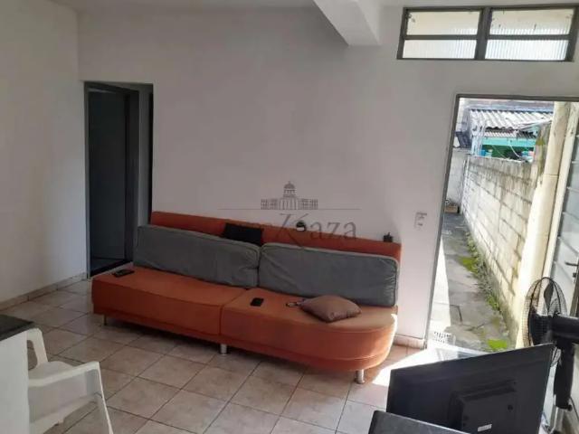 Casa aluguel em Região Imediata de São José dos Campos, Região Metropolitana do Vale do Paraíba e Litoral Norte