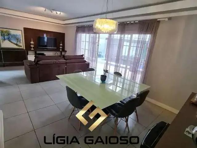 Casa aluguel em Região Imediata de São José dos Campos, Região Metropolitana do Vale do Paraíba e Litoral Norte