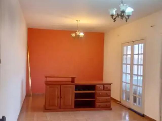 Casa aluguel em Região Imediata de São José dos Campos, Região Metropolitana do Vale do Paraíba e Litoral Norte