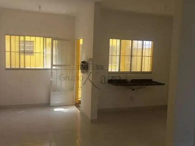 Casa aluguel em Região Imediata de São José dos Campos, Região Metropolitana do Vale do Paraíba e Litoral Norte